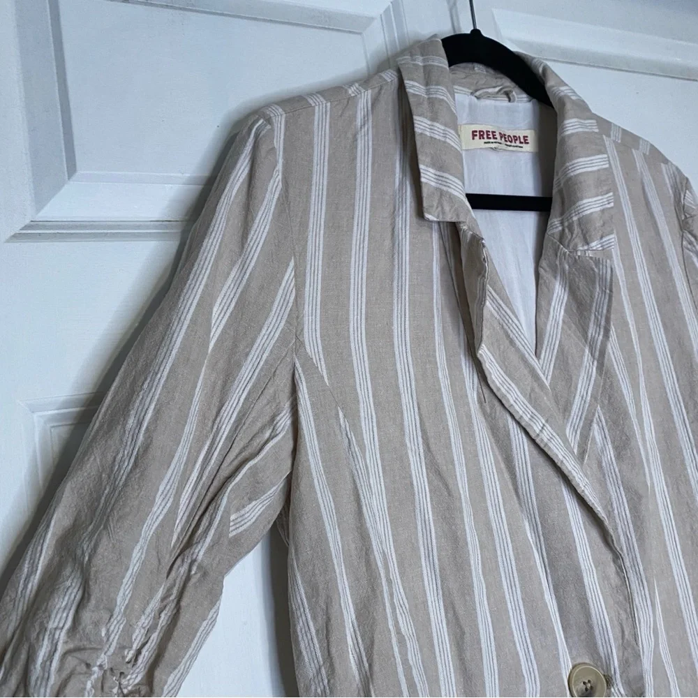 Free People Fern Blazer in Dusty Beige Oversized Linen Blend Size Medium